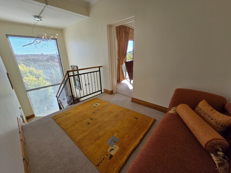 3 Bedroom Property for Sale in Kiepersol Free State